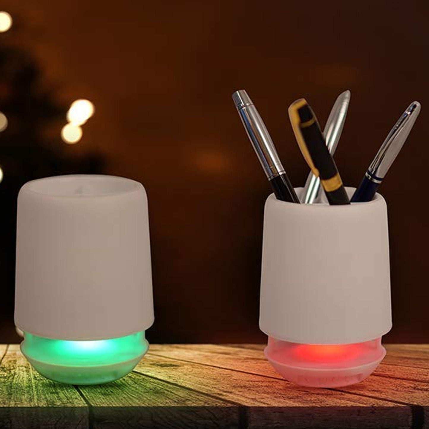 Multifunctional 4 Compartment Pen Holder with Bluetooth Speaker 5 W / Night Lamp Smart Color Changing Pen Stand