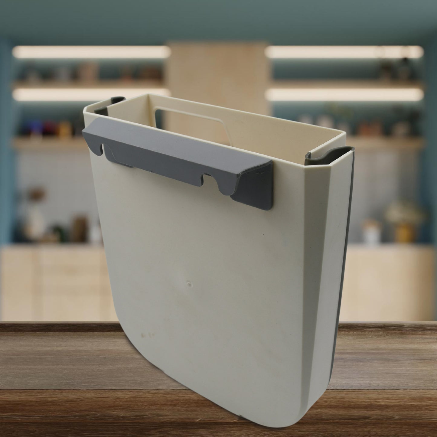 Hanging Trash Can for Kitchen Cabinet Door, Small Collapsible Foldable Waste Bins.