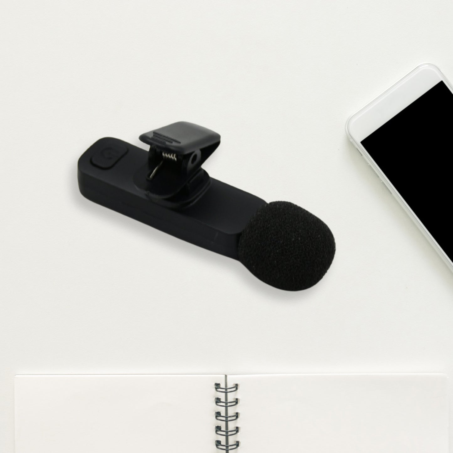 Intelligent Noise Cancelling Live Streaming Clip On Microphone For Type-c  & iphone With Charging, Mini Wireless Lapel Collar Microphone