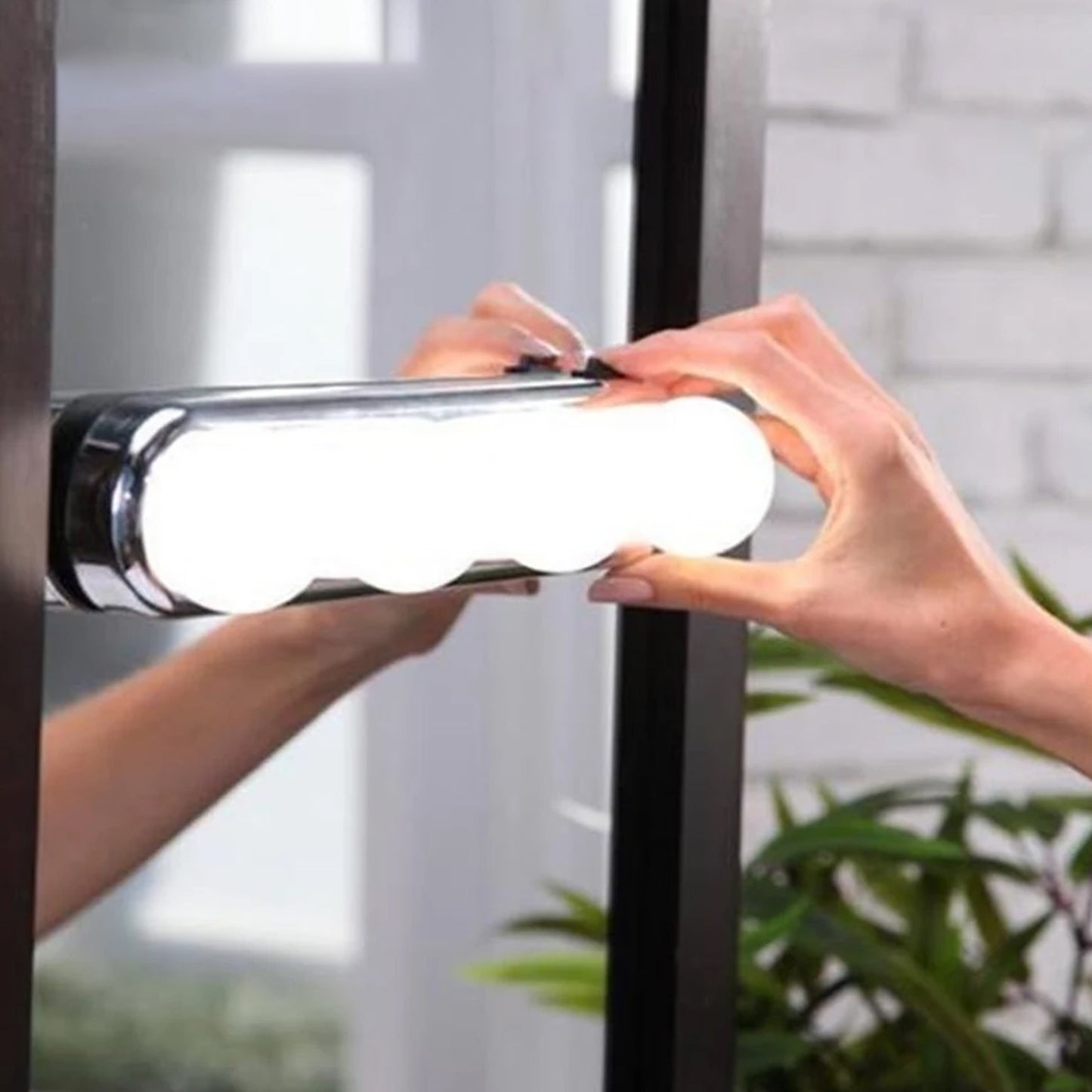 Glow Make Up Portable Light Battery Powered Mirror Lighting Super Bright